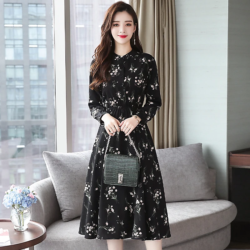 Autumn Winter Black Vintage Floral 