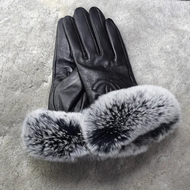 chanel fur fingerless gloves