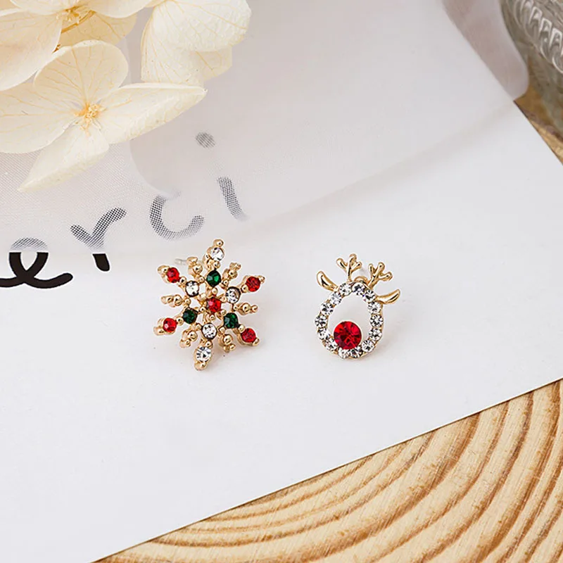 New Christmas Deer Stud Earrings for Women Cute Animal Elk Rhinestone Earring Merry Christmas New Year Wedding Jewelry Gifts-animated-img