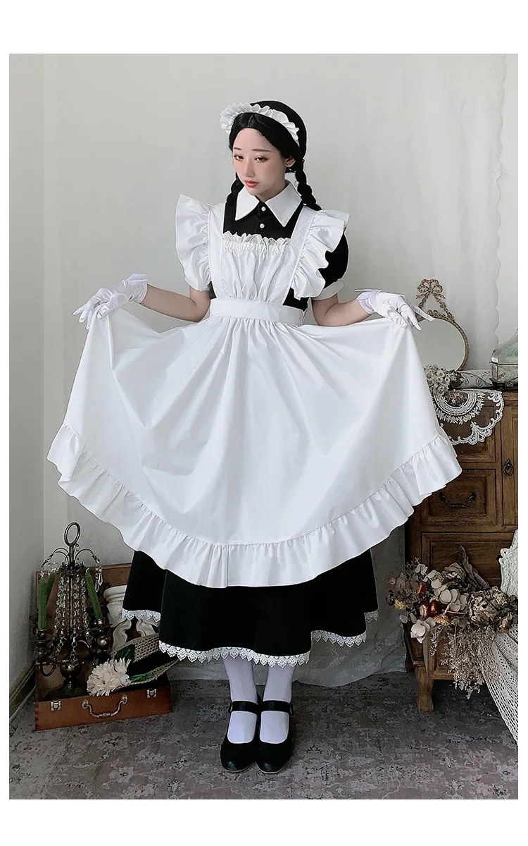 maid outfit cosplay