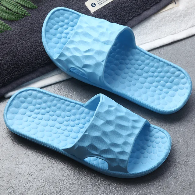 comfortable bathroom slippers