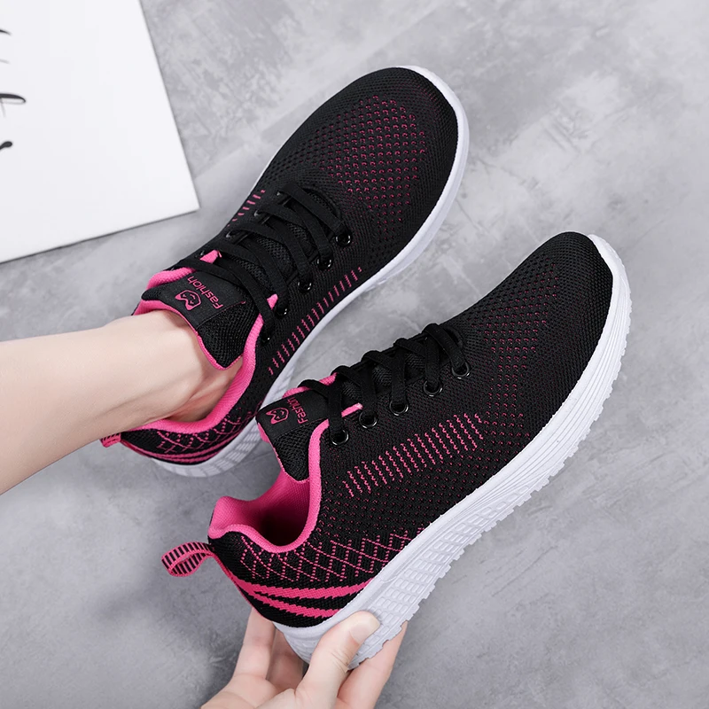 2021 new Breathable mesh Women Sneakers 