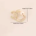 Elegant Tweed Style Double C Micro-Inlaid Chest Brooch Pearl Fashionable Simple Clothing Accessory High-End Pearlescent Brooch preview-4