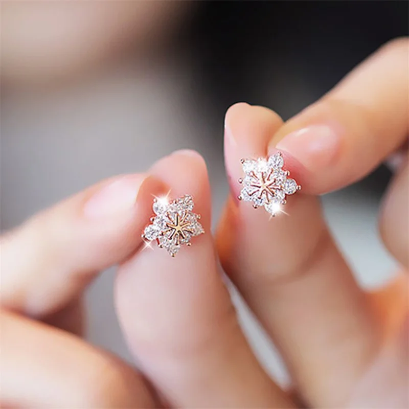 Exquisite Zircon Snowflake Stud Earrings for Women Shiny Rhinestone Crystal Flowers Earring Girl Party Christmas Jewelry Gifts-animated-img