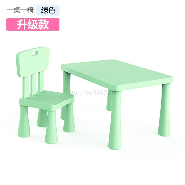 plastic table and chairs