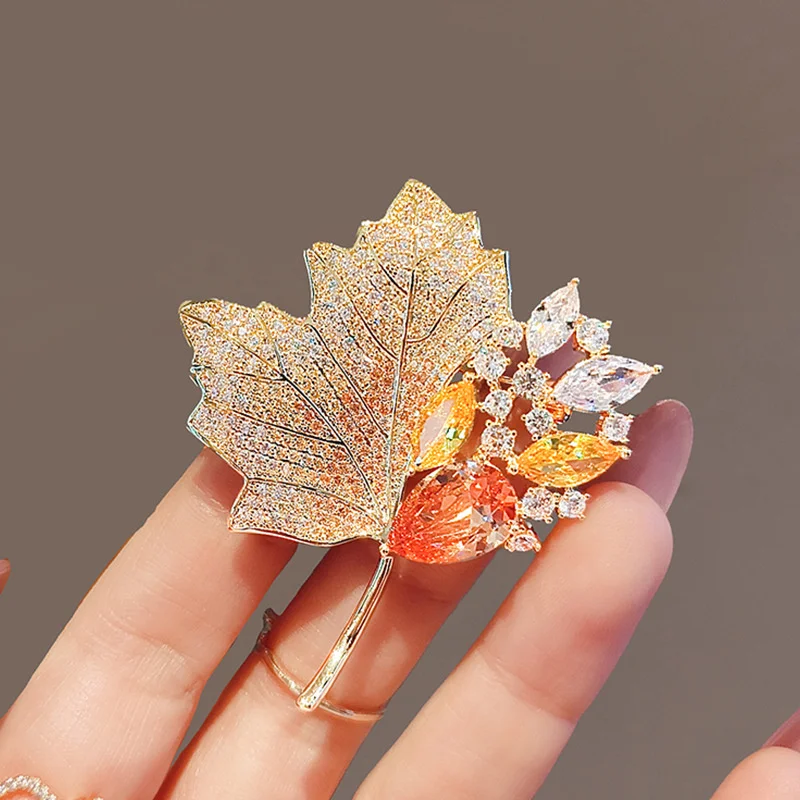 Luxury Crystal Zircon Maple Leaf Brooch For Women Shiny Rhinestone Tulip Flower Brooches Pin Banquet Wedding Party Charm Jewelry-animated-img