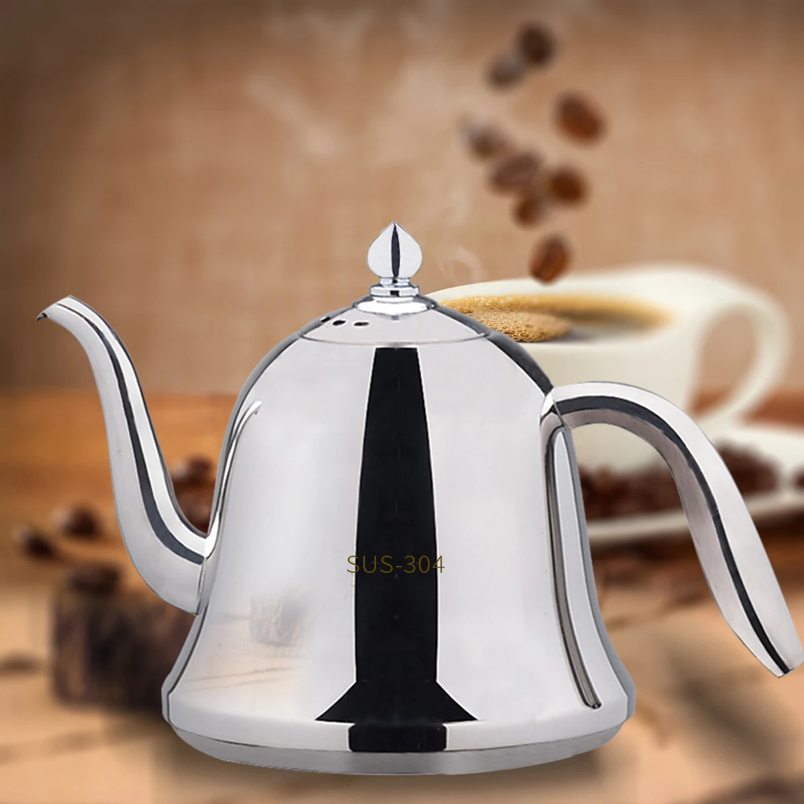 le creuset classic whistling tea kettle