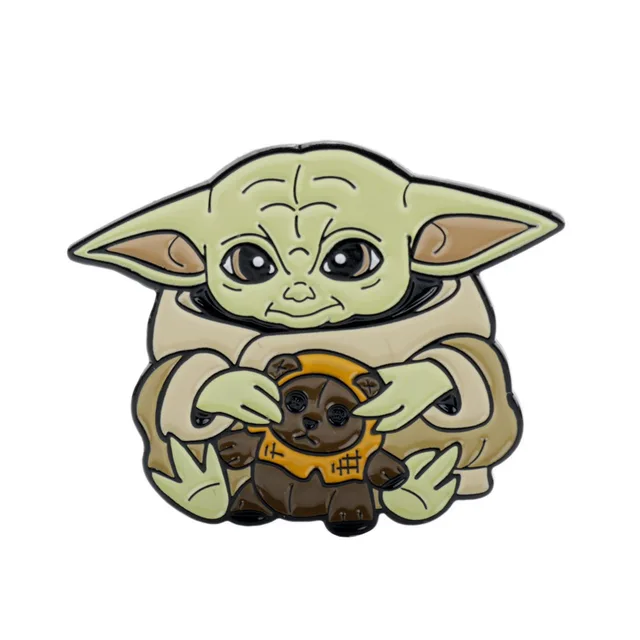 Prodotto Baby Yoda Cartoon Brooch Star Wars Mandalorian Metal Enamel Badge Personality Creative Decoration Pin Cute Children Present Gift