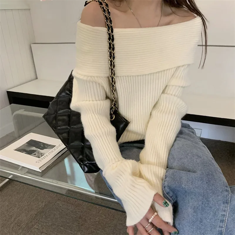 Sexywhite Elegant Off-The-Shoulder Knitted Sweater Base Layer Top For Women Slimming Inner Wear Outer Wear Chinese Landscape Pat-animated-img