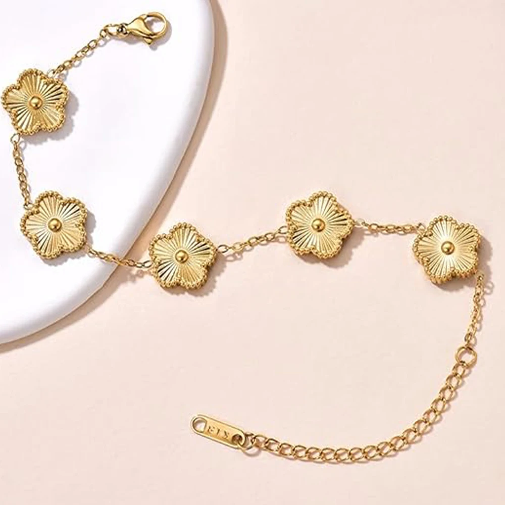 Europe and the United States hot selling stainless steel five-leaf flower bracelet fashion women's bracelet gold bangles-animated-img