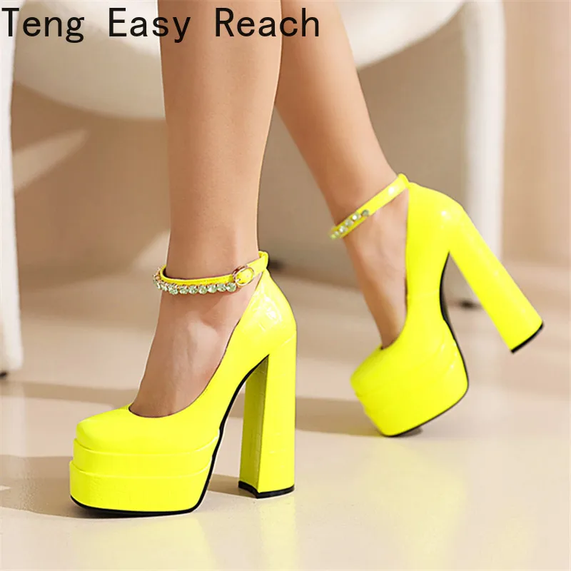 2022 Women 5 colors Fashion Platform 