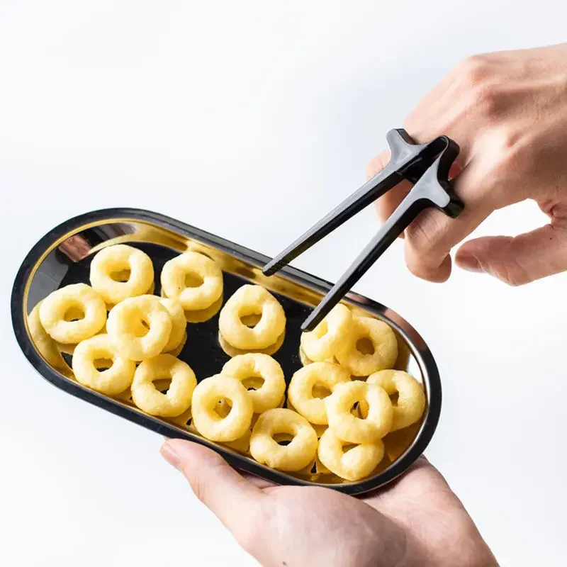 Creative Finger Chopsticks Portable Potato Chip Snack Clip Easy To Operate Tongs Salad Food Not Dirty Hand Lazy Chopstick Tool-animated-img