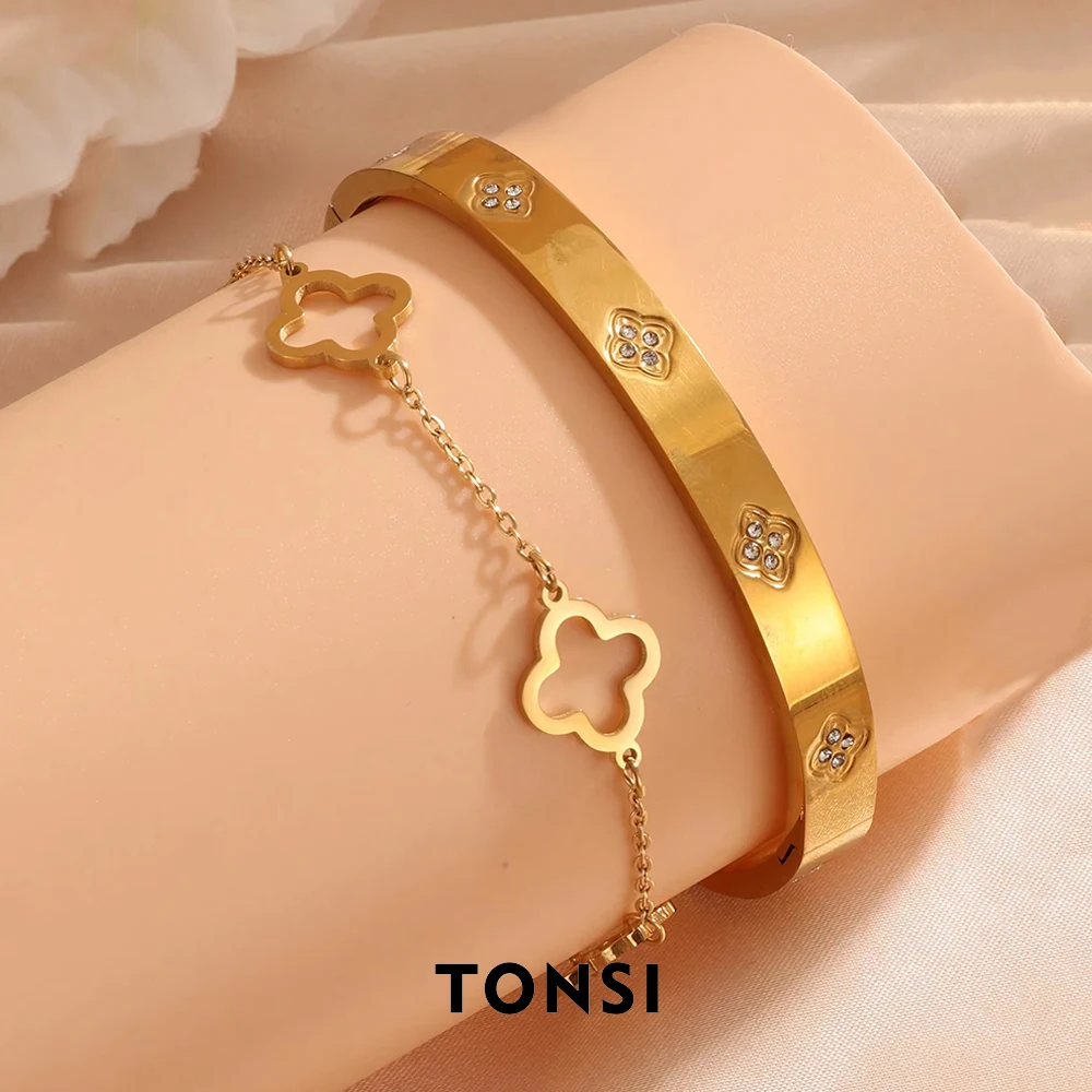 2 Pcs Triangle Star Zirconia Bracelet with Clover Bracelet, suitable for daily wear, Valentine's Day Gift, Mother's Day Gift-animated-img