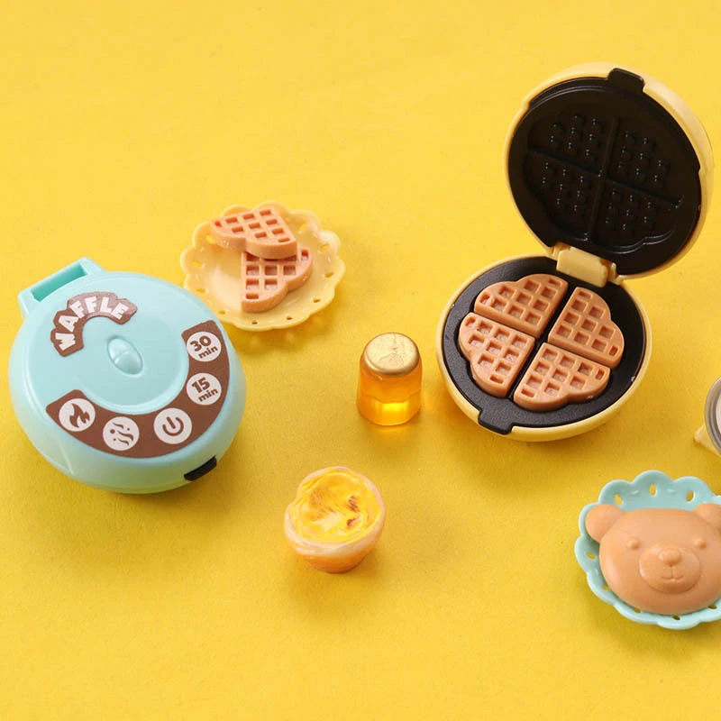 1:12 Mini Waffle Toaster Set Miniature Food Model Toys Scene Props Dollhouse Kitchen DIY Accessories-animated-img