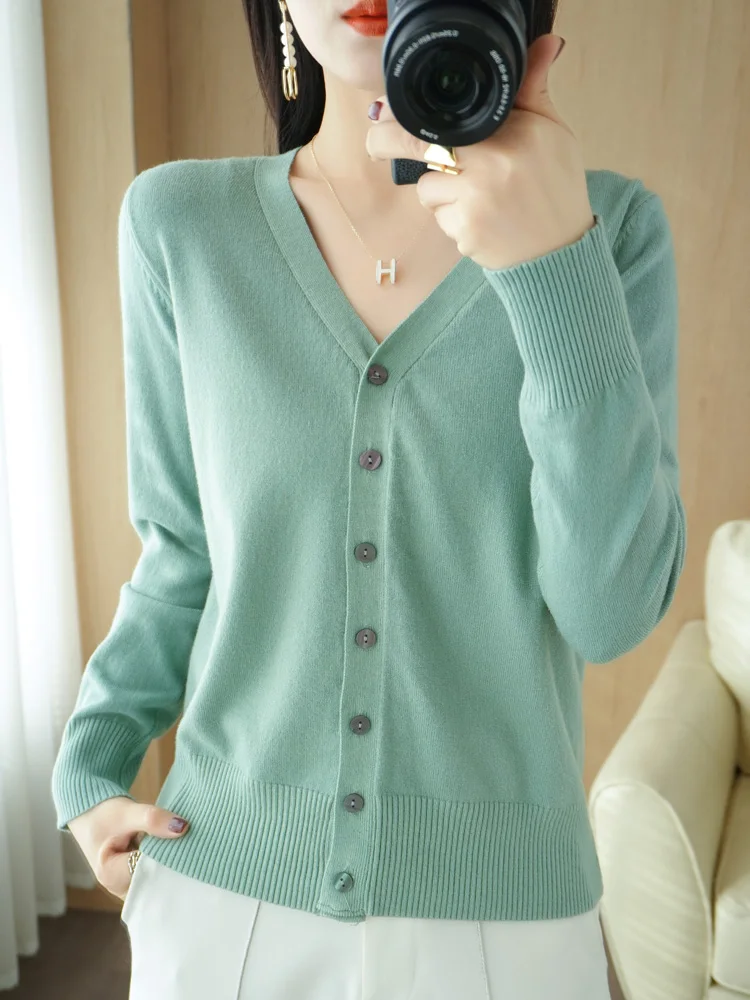 Early Autumn New Andy Cashmere Knit Cardigan V-Neck Solid Color Fashion High-Grade Comfortable Loose Casual Knitwear -GH021-animated-img