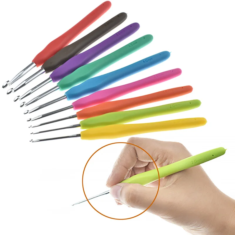 Aluminum Crochet Hook Plastic Handle Sewing Knitting Crocheting Needles DIY Yarn Sweater Weave Tools 2mm 3mm 4mm 5mm 6mm 7mm 8mm-animated-img