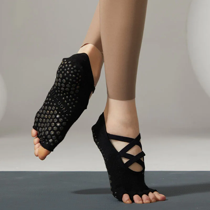 Αγορά AliExpress  Open Toed Yoga Socks Cotton Dot Silicone Non-slip Women  Pivot Barre Pilates Grip Toeless Socks