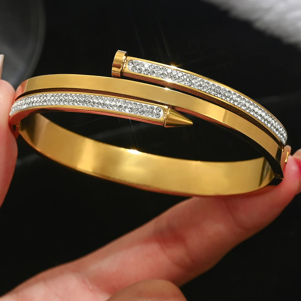 Europe and the United States hot selling stainless steel  gold diamond nail lucky bracelet fashion women's bracelet，gold bangles-animated-img