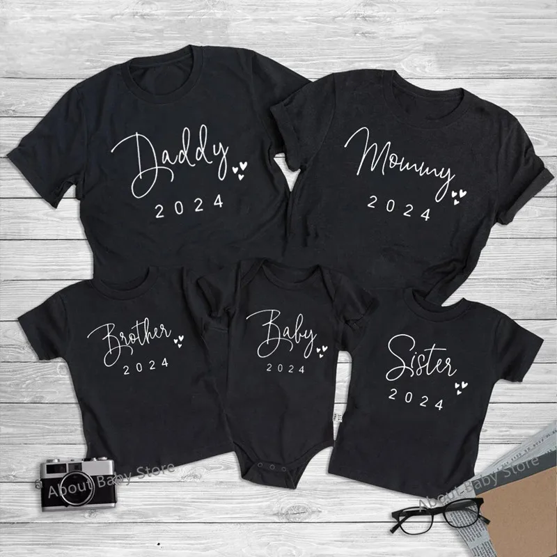 New Daddy Mommy Brother Sister Baby 2024 Family Matching Shirts Cotton Father Mother Kids Tees Tops Funny Family Look Outfits-animated-img