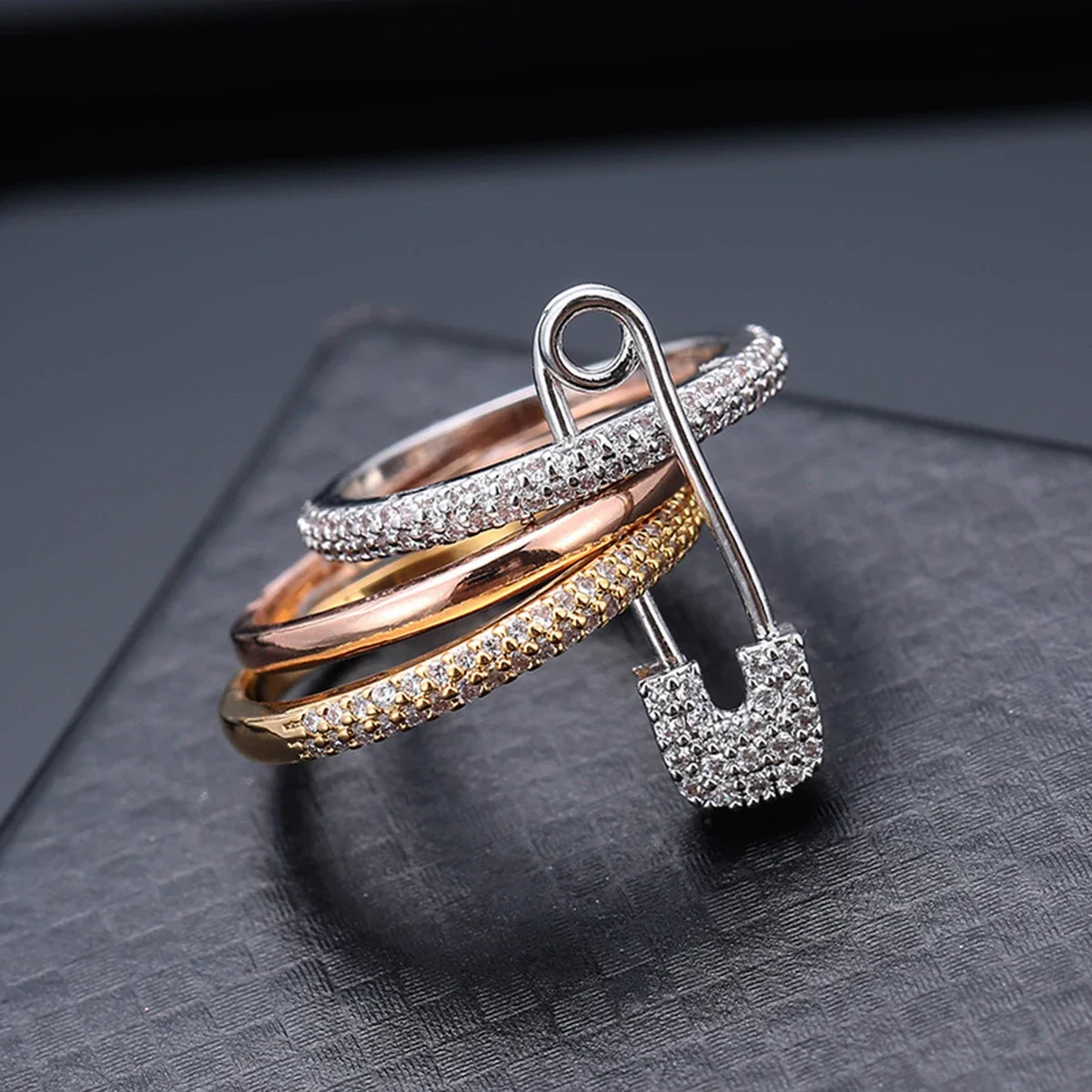 Fashion Pin Connection Three Layers Designer Fashion Ring for Women Valentine's Day Gift Jewelry R7393-animated-img