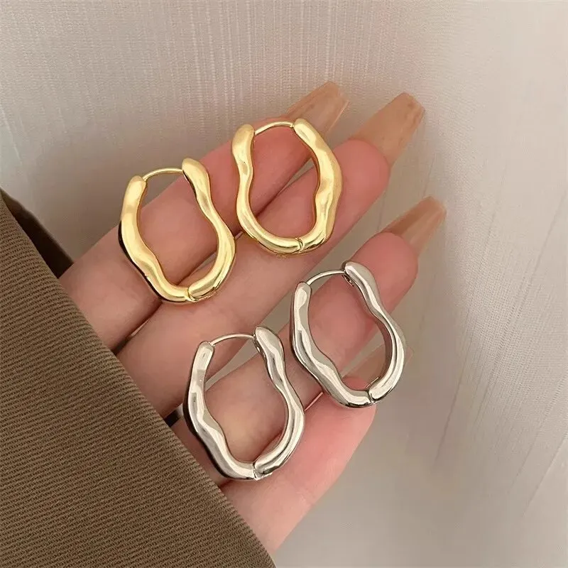 Gold Color Metallic Ear Loops For Women Simple Cool Style Irregular Geometric Ear Buckle Personalized Party HooP Earring Jewelry-animated-img